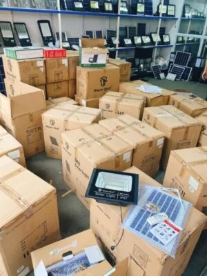 Đèn Năng Lượng Mặt Trời HaHu – Công Ty TNHH HaHu Việt Nam