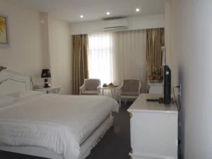 Khách Sạn White Palace- Công Ty CP Du Lịch Hà Tĩnh