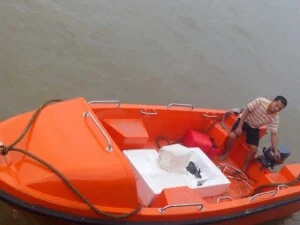 Vật Liệu Nhựa Composite – Công Ty Cổ Phần Đầu Tư Công Nghiệp Và Thương Mại A&A