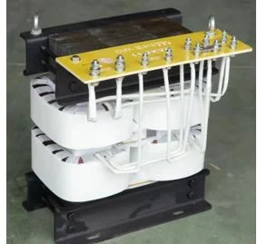 Đèn UV Thụy Phong – Công Ty TNHH Thiết Bị Máy Móc Thụy Phong