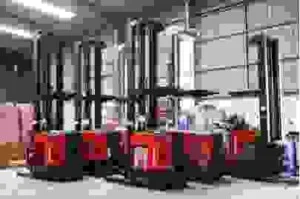 Xe Nâng P.S.L – Công Ty TNHH Thương Mại-Dịch Vụ Kỹ Thuật P.S.L