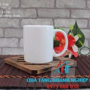 Quà Tặng H&T Vina – Công Ty TNHH Thương Mại Xây Dựng H&T Vina