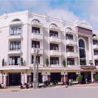 Khách Sạn Cẩm Đô