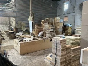 Công Ty TNHH Sản Xuất Thương Mại Dịch Vụ LION DECOR