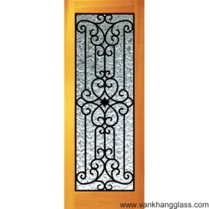 Công Ty Cổ Phần Sản Xuất Dịch Vụ Thương Mại Kính Vạn Khang