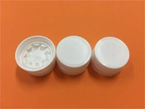 Công Ty TNHH Sản Xuất Thương Mại Dịch Vụ Nhựa Vàng