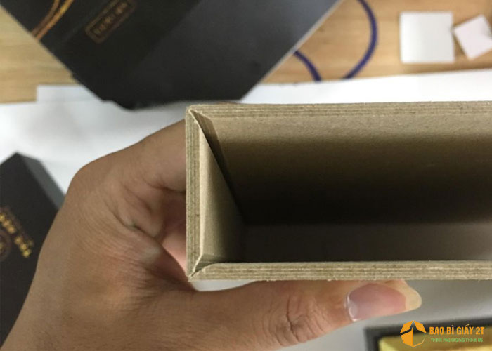 Xưởng Sản Xuất Carton Xuân Khang