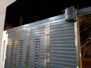 Công Ty TNHH Thương Mại Dịch Vụ Thủy Linh Long