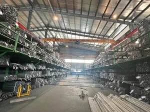 Công Ty TNHH Xuất Nhập Khẩu Quốc Tế Long Biên