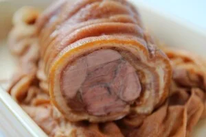 Công Ty TNHH Dịch Vụ Ăn Uống Hà Chi