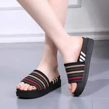 Giày Dép Nguyên Đán – Công Ty TNHH Sản Xuất Thương Mại Dịch Vụ Nguyên Đán