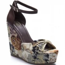 Giày Cát Tường CAT – Công Ty TNHH TM & DV Cát Tường CAT