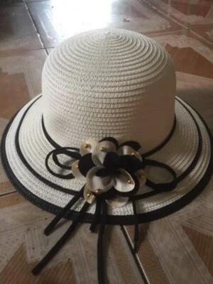 Công Ty TNHH Nón Cói Lê Vy