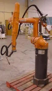 Robot Hàn Long Giang – Công Ty TNHH Sản Xuất – Thương Mại – Dịch Vụ – Vận Tải Long Giang