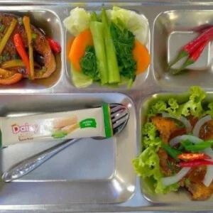 Suất Ăn Công Nghiệp Trí Trí Kiên – Công Ty Trách Nhiệm Hữu Hạn Thương Mại Dịch Vụ Trí Trí Kiên
