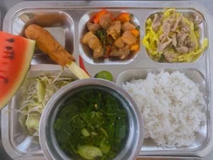Suất Ăn Công Nghiệp Yoli – Công Ty TNHH Yoli
