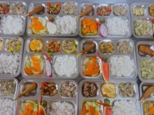 Suất Ăn Công Nghiệp Yoli – Công Ty TNHH Yoli