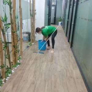 Công Ty TNHH Kinh Doanh Thương Mại Dịch Vụ Hồng Phát 98