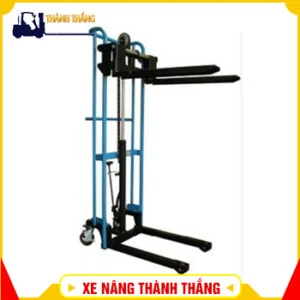Xe Nâng Thành Thắng – Công Ty TNHH Đầu Tư Phát Triển Thành Thắng