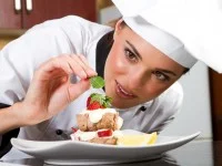 Công Ty Cổ Phần Đào Tạo Dịch Vụ Khách Sạn Nhà Hàng Quả Táo Vàng