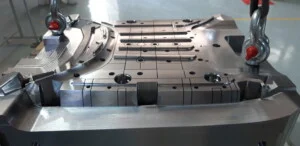 Công Ty Cổ Phần Thiết Bị Và Khuôn Mẫu H2D