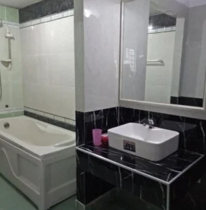Công Ty TNHH Phát Triển Khách Sạn Đức Long