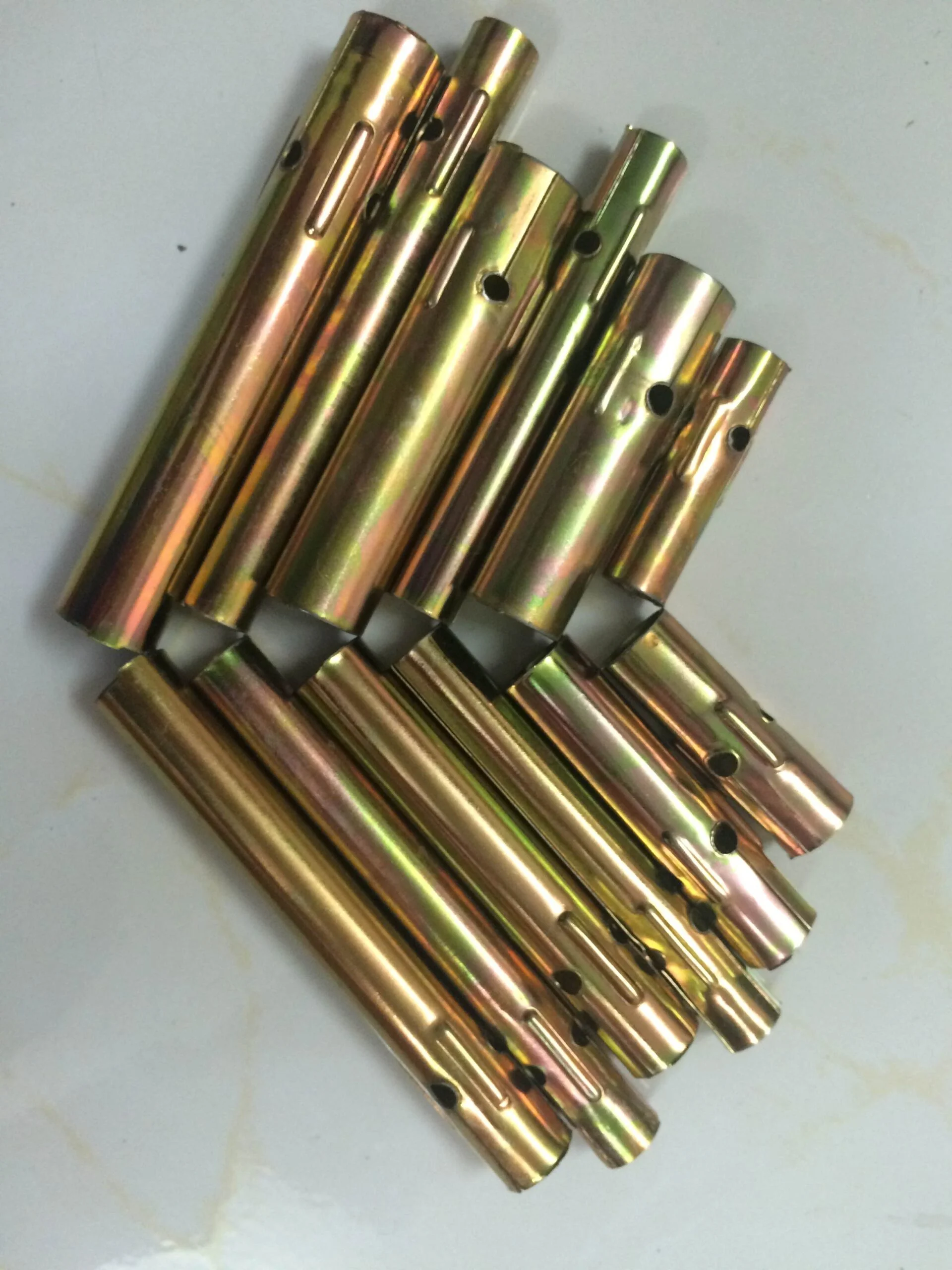 Cơ Sở Sản Xuất Ống Tắc Kê Nghệ Thành