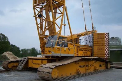 Xe Nâng Xe Cẩu Đức Huynh – Công Ty TNHH Vận Tải Và Xây Dựng Đức Huynh