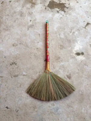 Cơ Sở Sản Xuất Chổi Hoàng Long