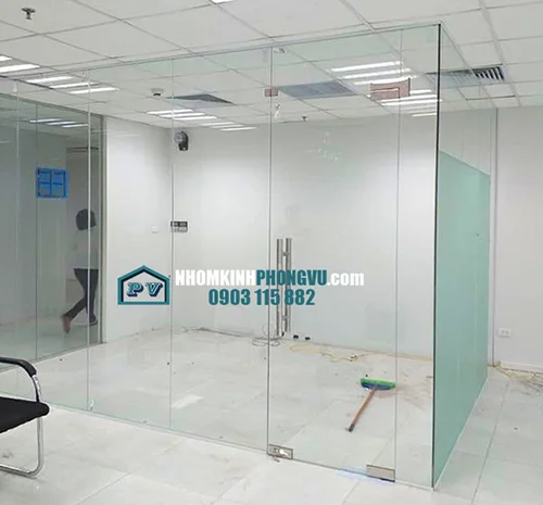 Công Ty TNHH SX – DV – TM Phong Vũ