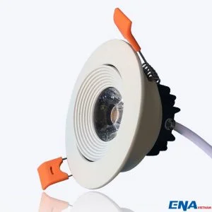 Công Ty TNHH Dịch Vụ Và Thương Mại Điện Shop