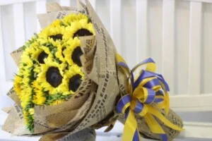 Công Ty TNHH Thương Mại Dịch Vụ Hoa Lan Phương