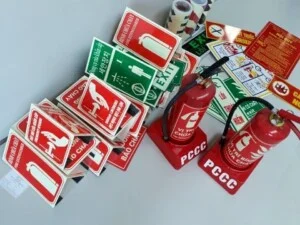 Bàn Ghế Chống Tĩnh Điện Sông Hồng – Công Ty TNHH Công Nghiệp Sông Hồng Việt Nam