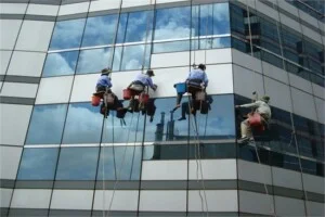 Công Ty TNHH Dịch Vụ Tổng Hợp Hoàng Hòa