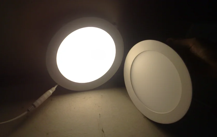 Đèn Led Cầu Vồng – Công Ty Cổ Phần Chiếu Sáng Cầu Vồng