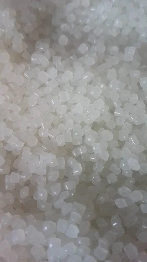 Cơ sở sản xuất hạt nhựa Hữu Luyến