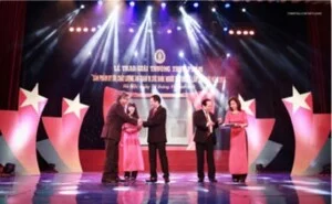 Quay Phim Chụp ảnh Đất Việt – Công Ty TNHH Đất Việt Prolab