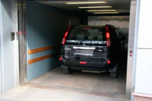 Công Ty Trách Nhiệm Hữu Hạn Công Nghệ Và Thang Máy Bách Khoa
