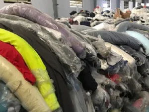 Cơ Sở Thu Mua Vải Tồn Thu Hoàng