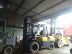 Xe Nâng Linh Lam Thành – Công Ty TNHH Linh Lam Thành Transport