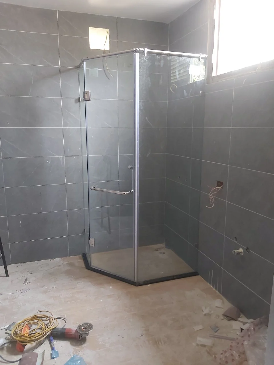 Cơ Sở Nhôm Kính Công Vụ