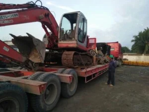 Công Ty TNHH Vận Tải Cơ Giới Đa Phương Thức Hoàng Long