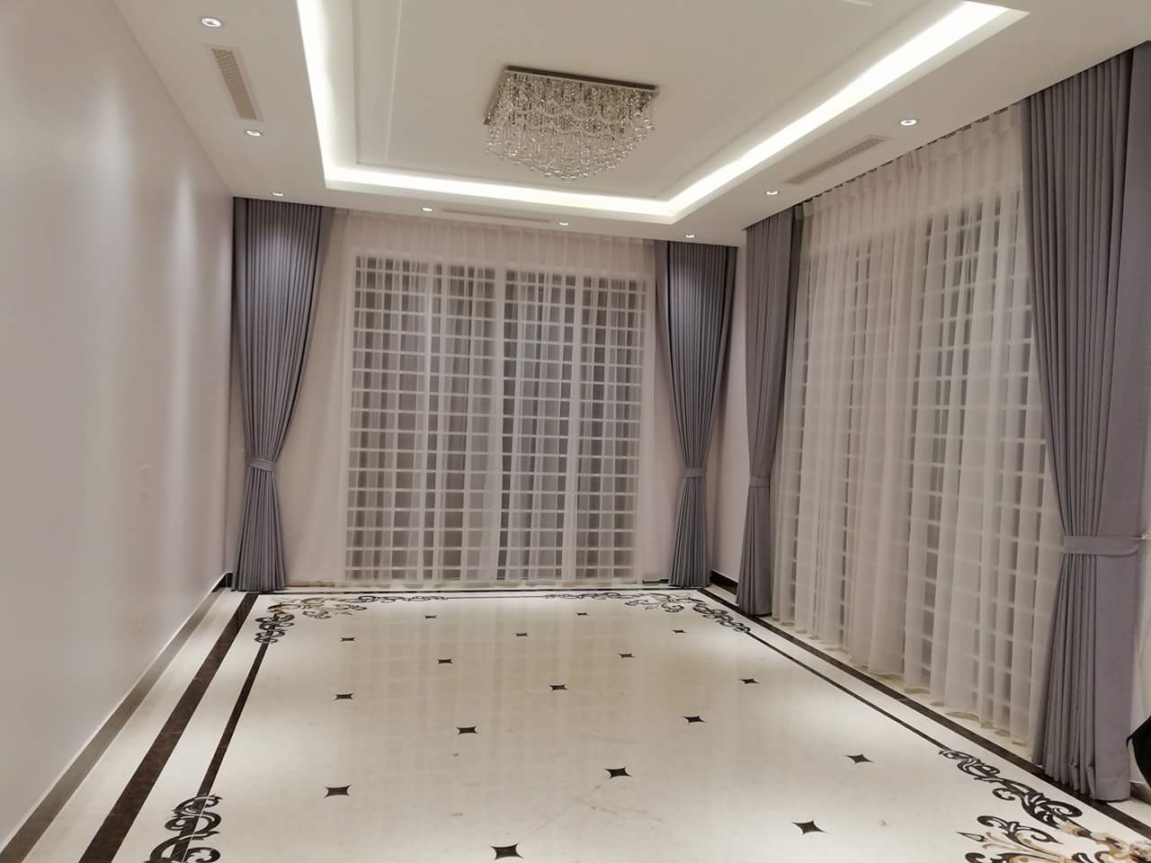 Công Ty Cổ Phần Nội Thất Kiến Vàng – Rèm Cửa Châu Âu