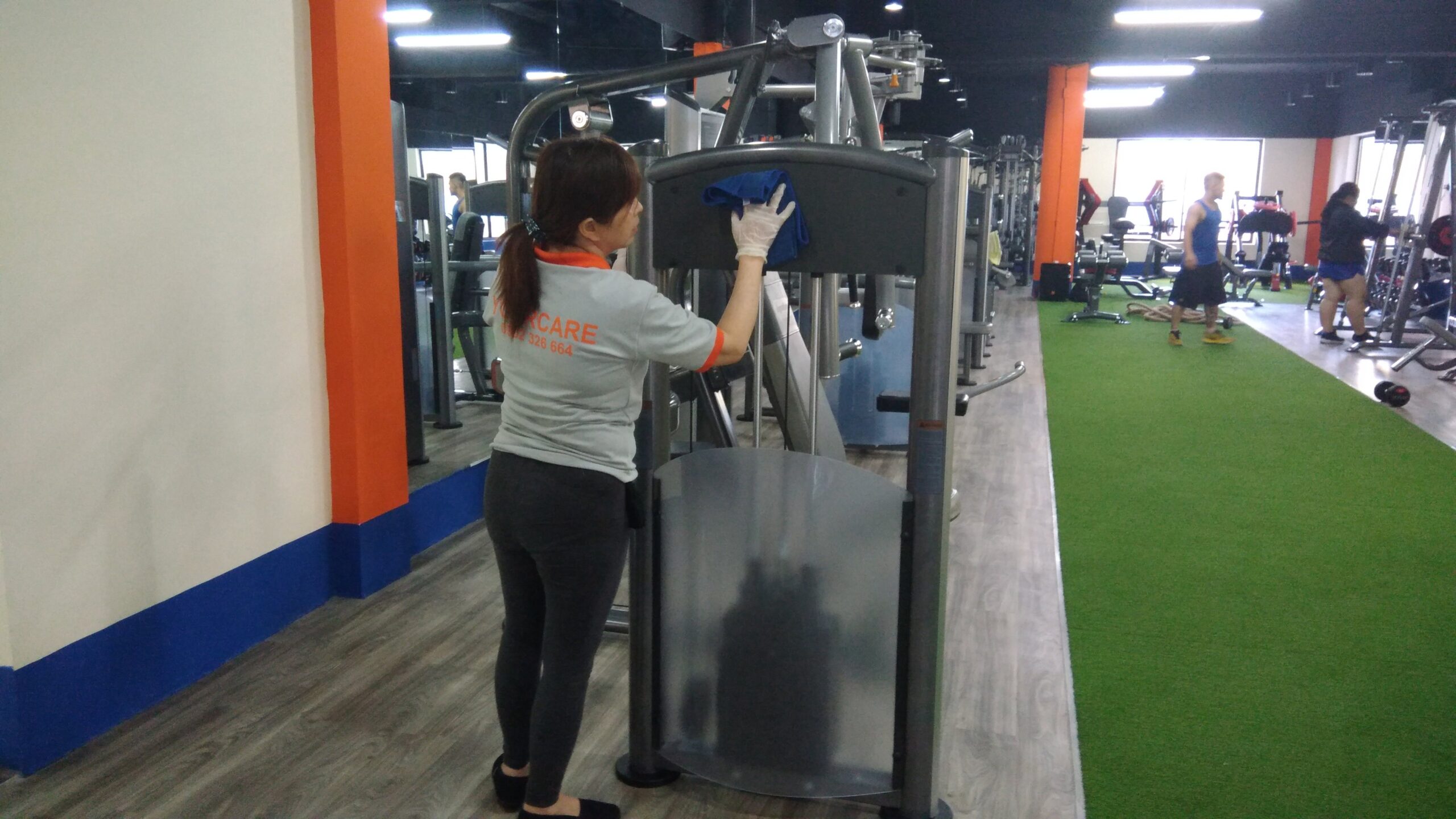 Công Ty TNHH Dịch Vụ Your