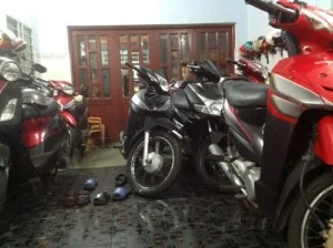 Dịch Vụ Cho Thuê Xe Máy Lê Nở