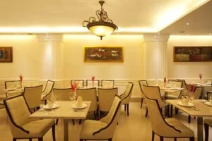 Khách Sạn Kim Cương Xanh – Công Ty TNHH Khách Sạn Kim Cương Xanh