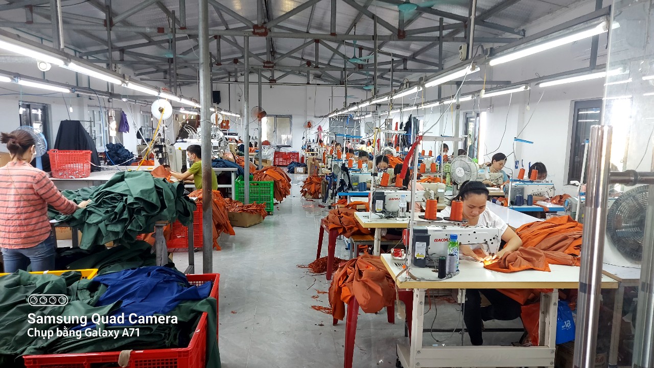 May Đồng Phục Bách Thuận Hưng – Công Ty TNHH Bách Thuận Hưng