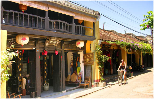 Công Ty Cổ Phần Du Lịch Thương Mại Quốc Tế Năm Châu