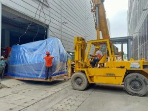 Cho Thuê Xe Nâng Đông Dương – Công Ty TNHH Thương Mại Và Dịch Vụ Vận Tải Đông Dương