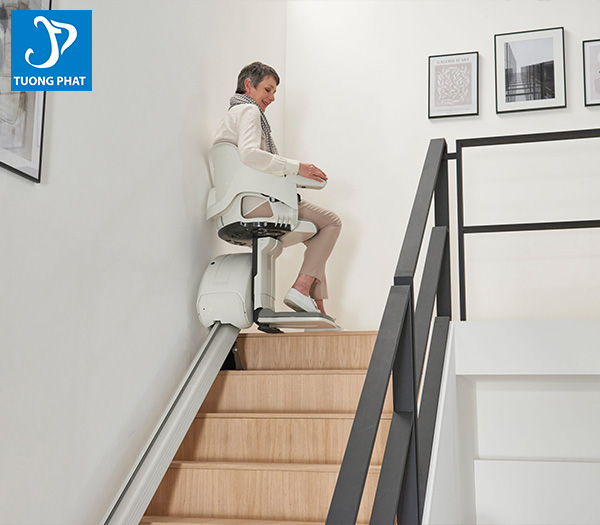 Ghế Thang Máy STAIR LIFT – Công Ty TNHH Công Nghệ Và Môi Trường Tường Phát